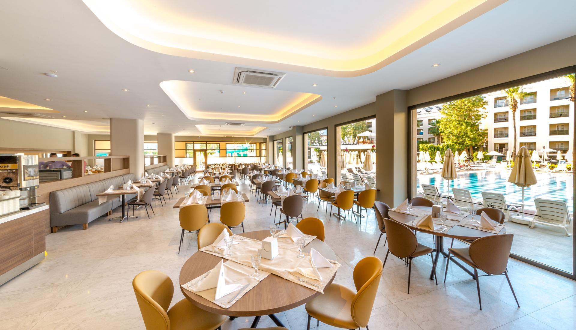 Julian Club Hotel Мармарис Екстериор снимка
