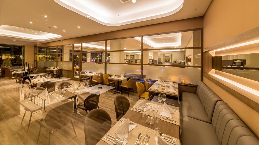 Julian Club Hotel Мармарис Екстериор снимка