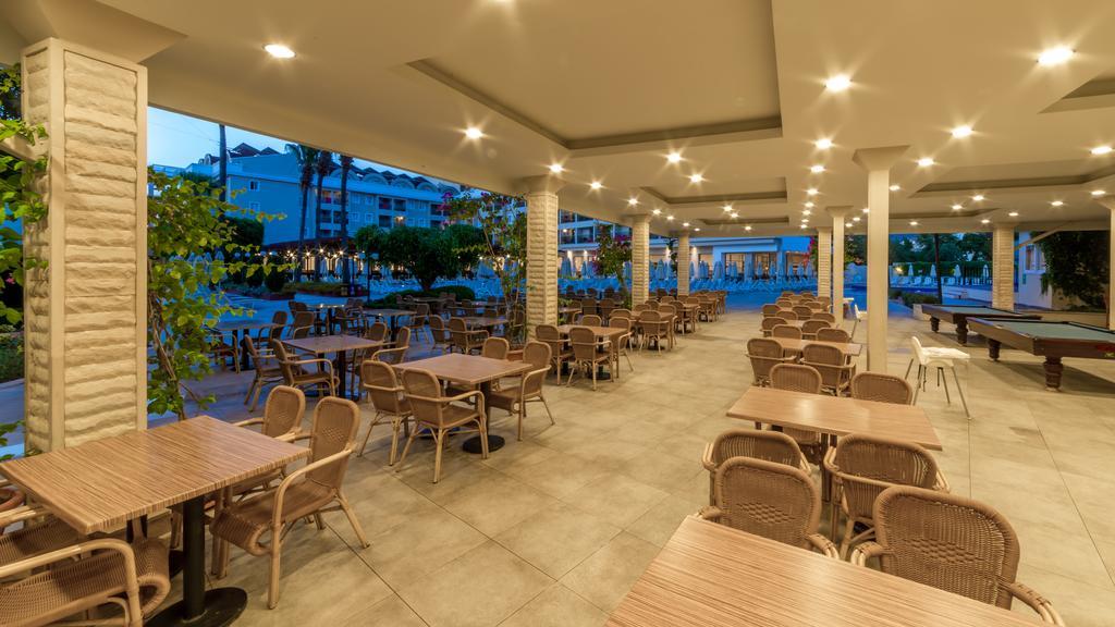 Julian Club Hotel Мармарис Екстериор снимка