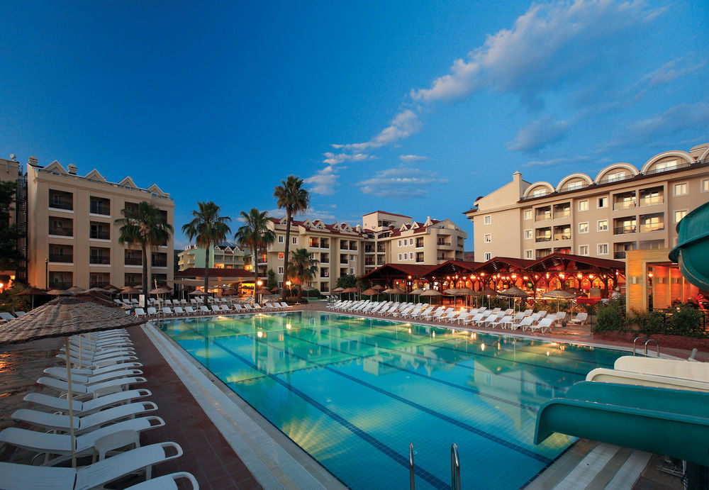 Julian Club Hotel Мармарис Екстериор снимка